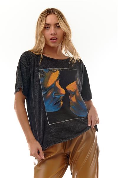REMERA BATIK FACE